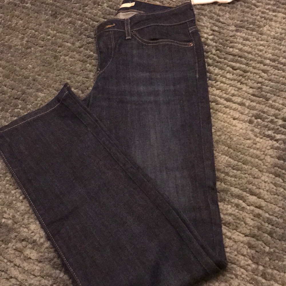 712 Slim Levi Jeans
